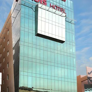 3* Hotel Ibis Olaya Street